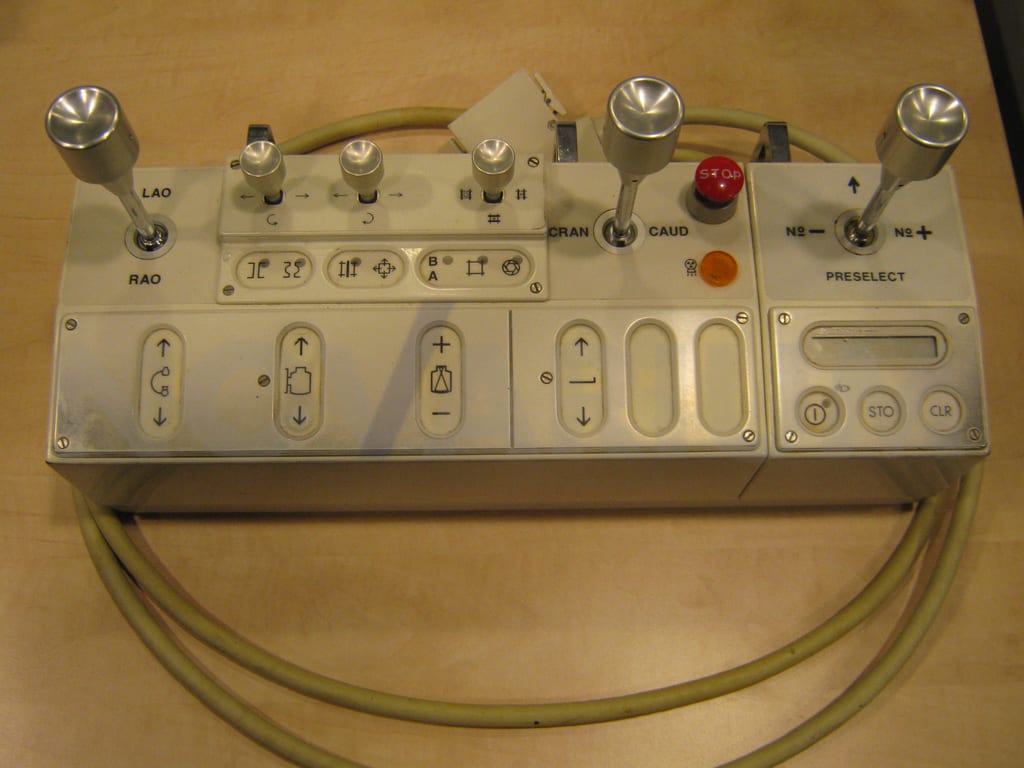 Siemens 9654823 - Console N10.jpg