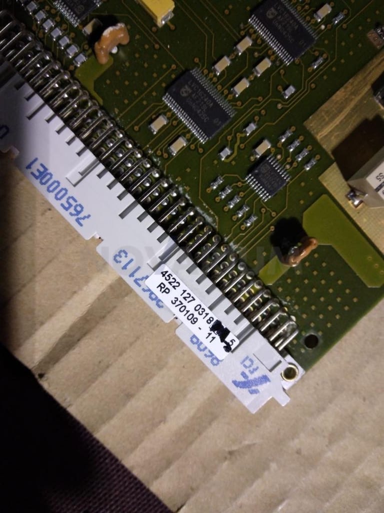 Philips 4522-127-0318 - Processor Interface Board (1).jpeg