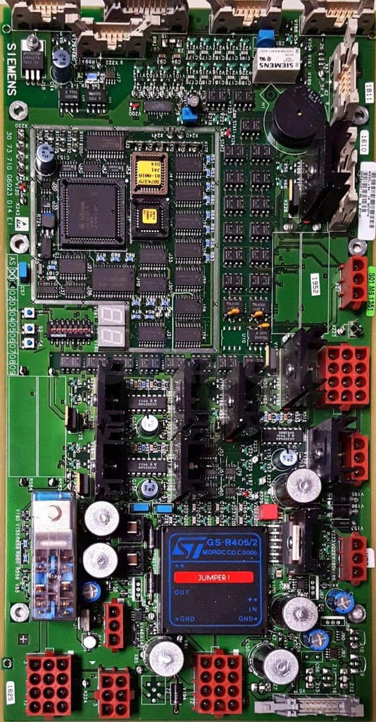 Siemens 3073710 - D14 Board (2).jpg
