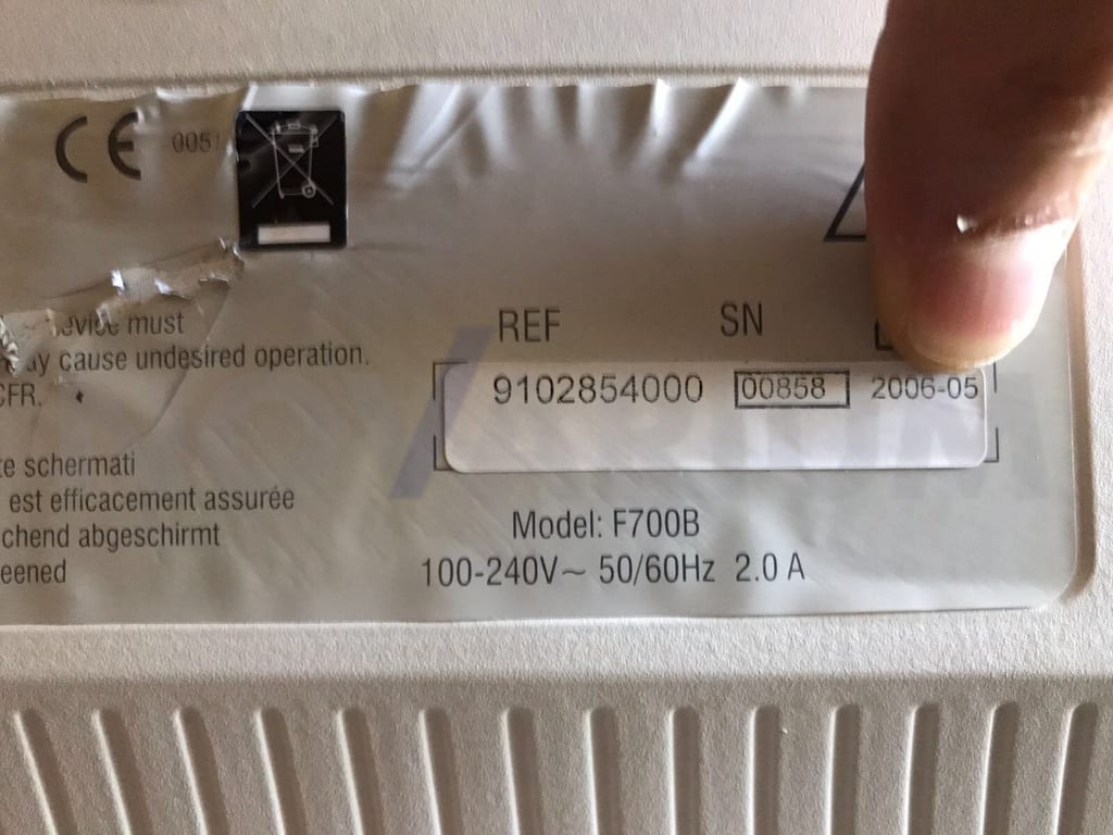 Esaote 9102854000 - Monitor CRT.jpg