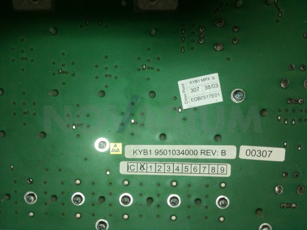 Esaote 9501034000 - KYB1 Keyboard.JPG