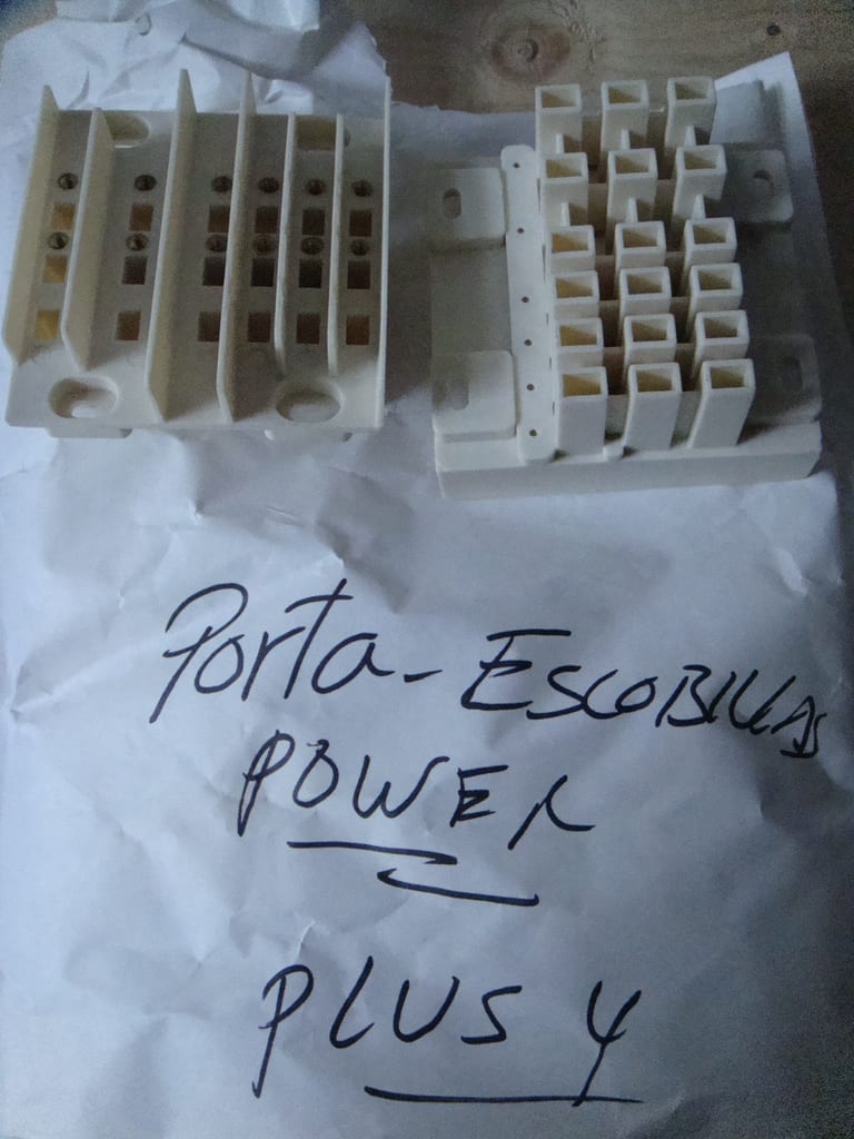 Siemens Brush Holder Power.JPG