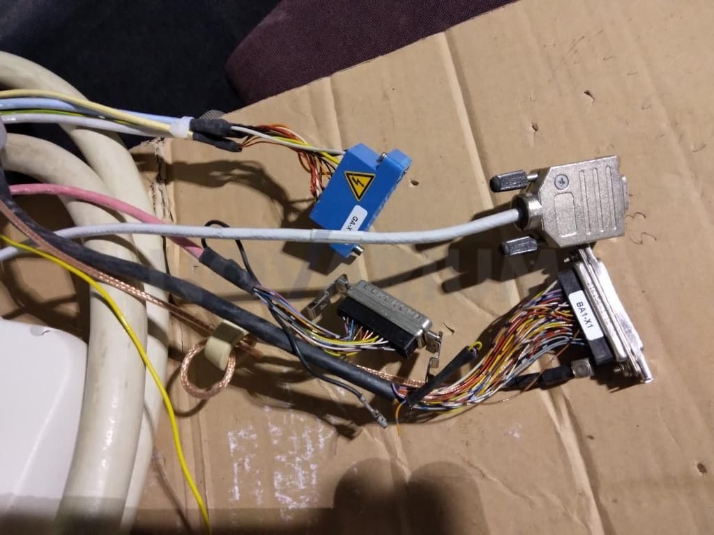 Philips 4522-104-57364 - C-Arc Cable.jpeg