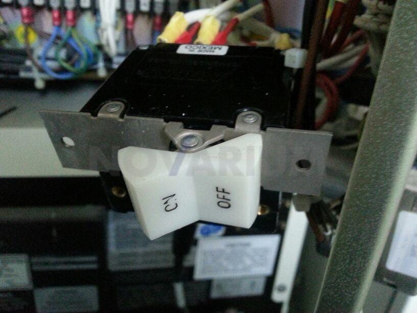 Stenoscope Onoff Switch.jpg