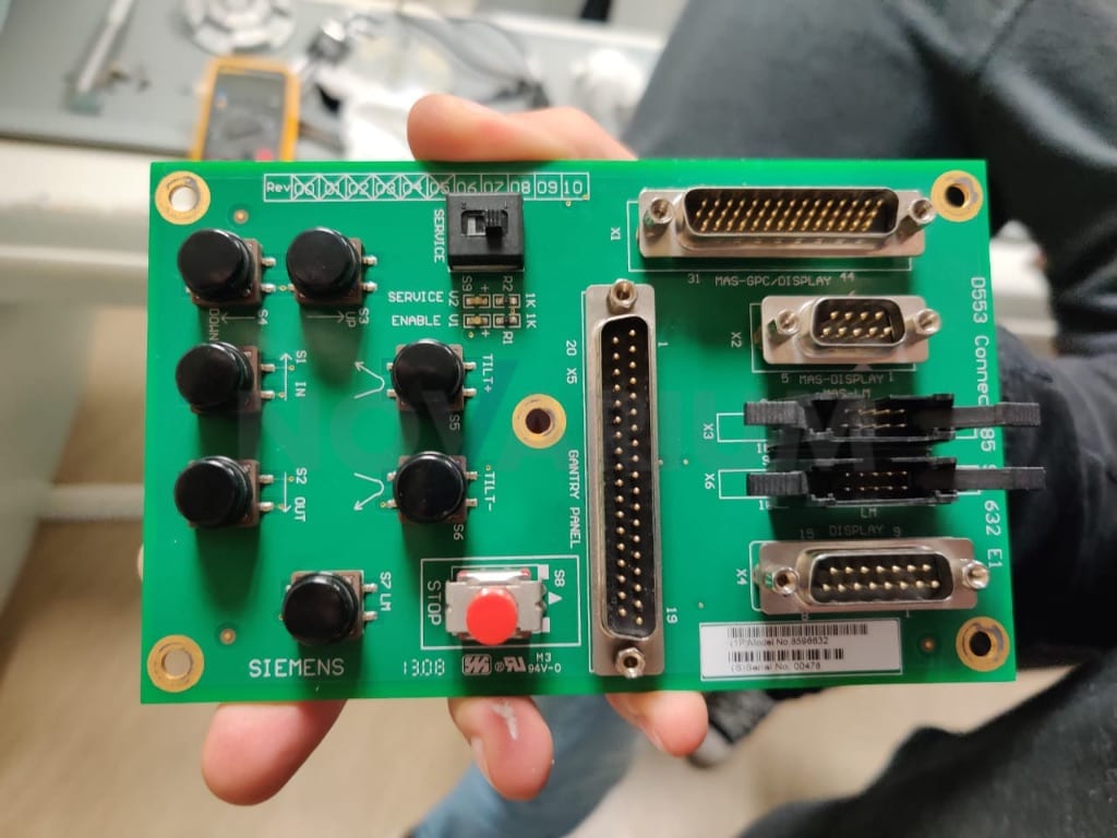 Siemens 8596632 - D553 Connect Board.jpg