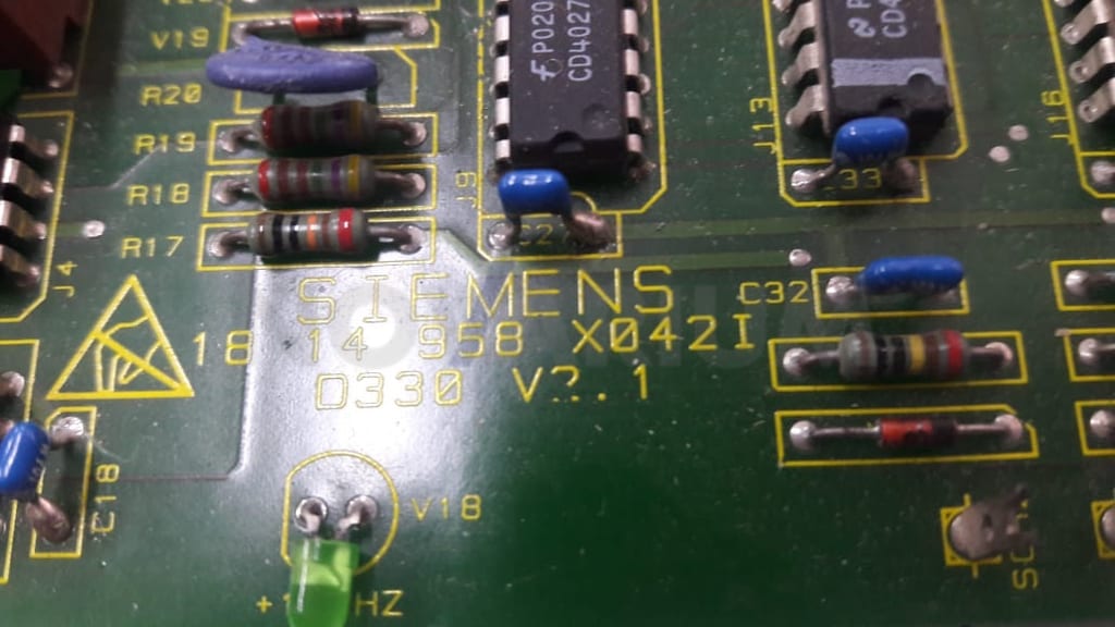 Siemens 1814958 - D330 Board (1).jpeg