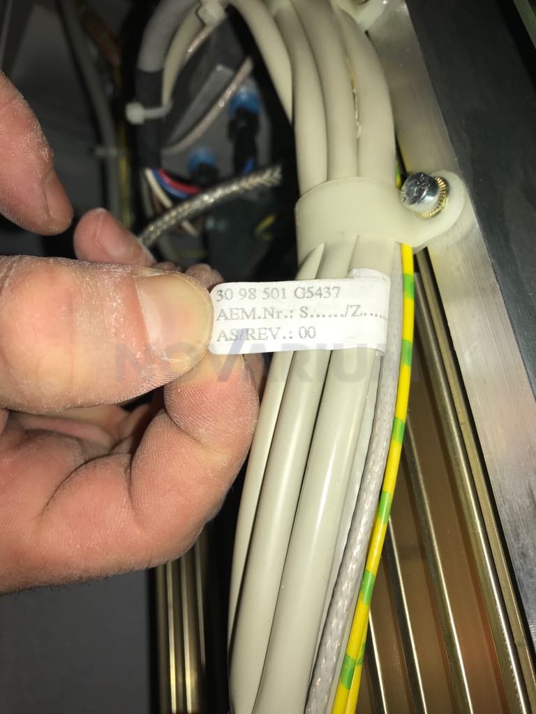 Siemens 3780629 - SG Cable between C-Arm and Generator (2).jpg