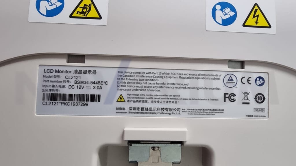 Toshiba BSM34-5448 - LCD Monitor CL2121.jpg