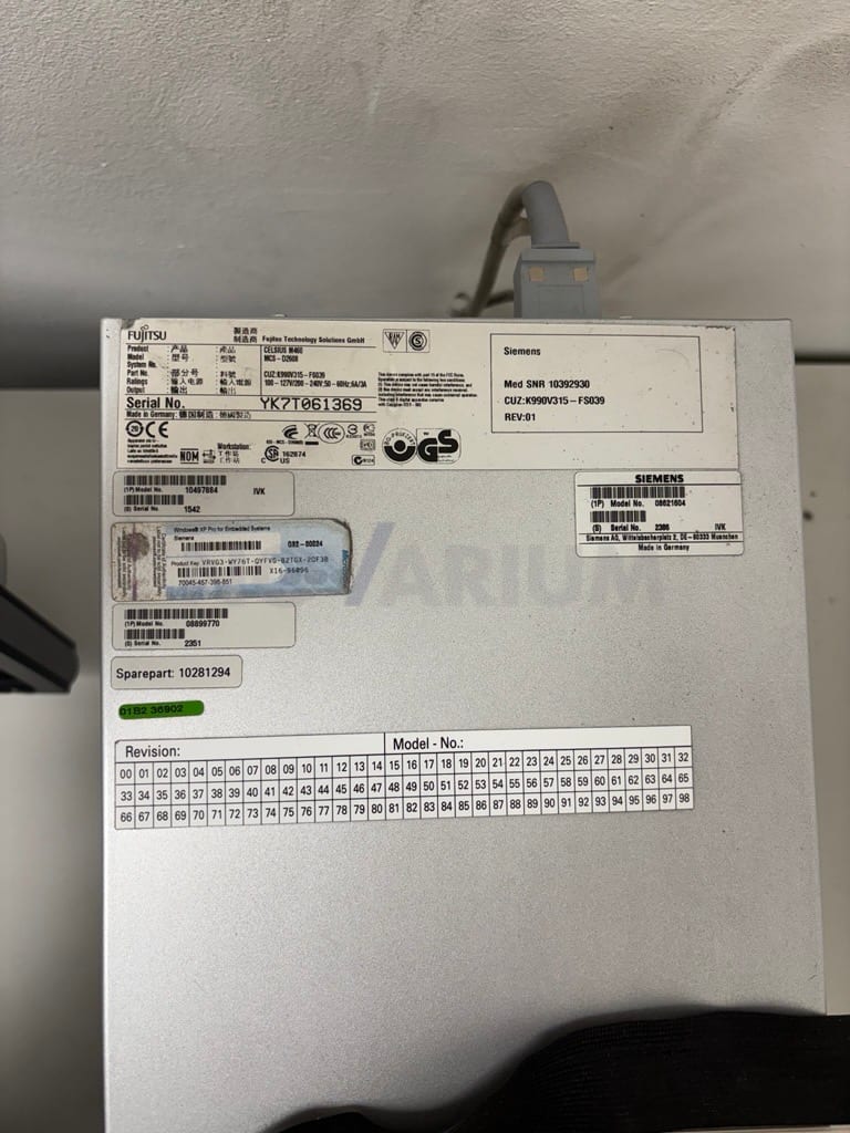 Siemens 10392930 - PC Celsius M460.jpg