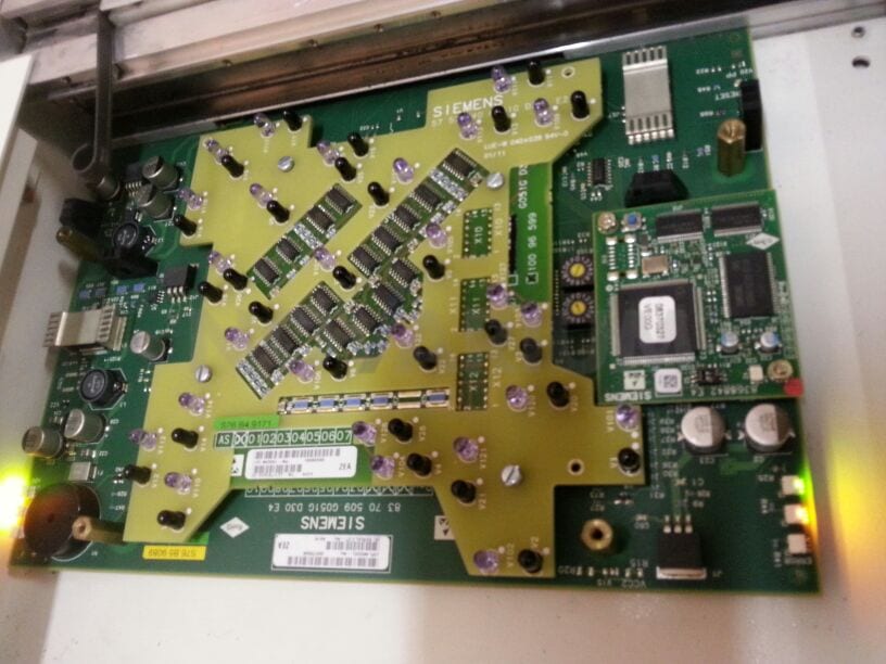 Siemens 8370509 - Board D30.jpeg