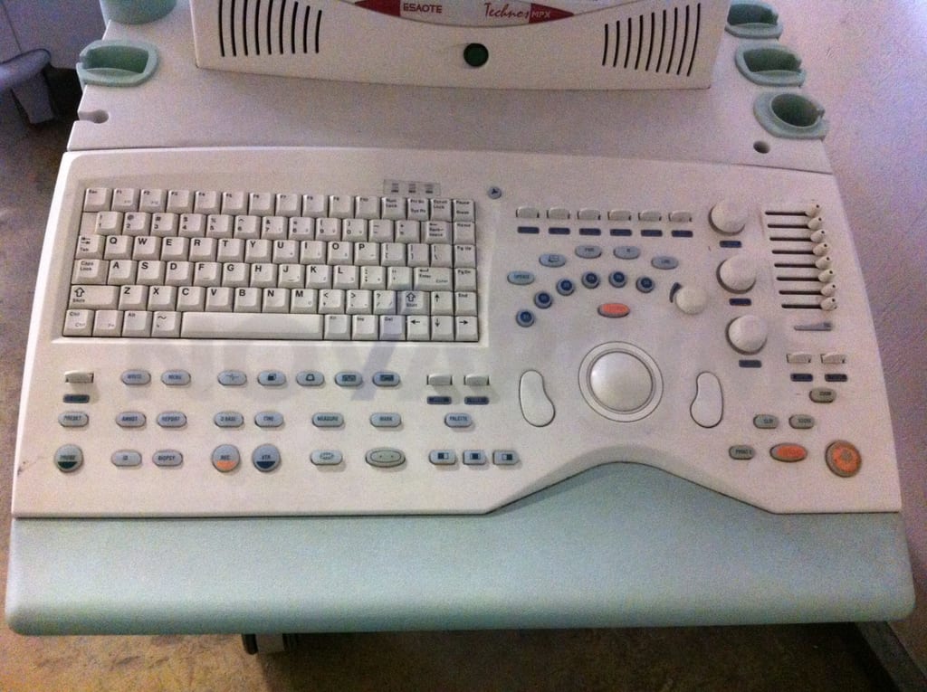 Esaote Technos 91016780020 - User Interface.jpg