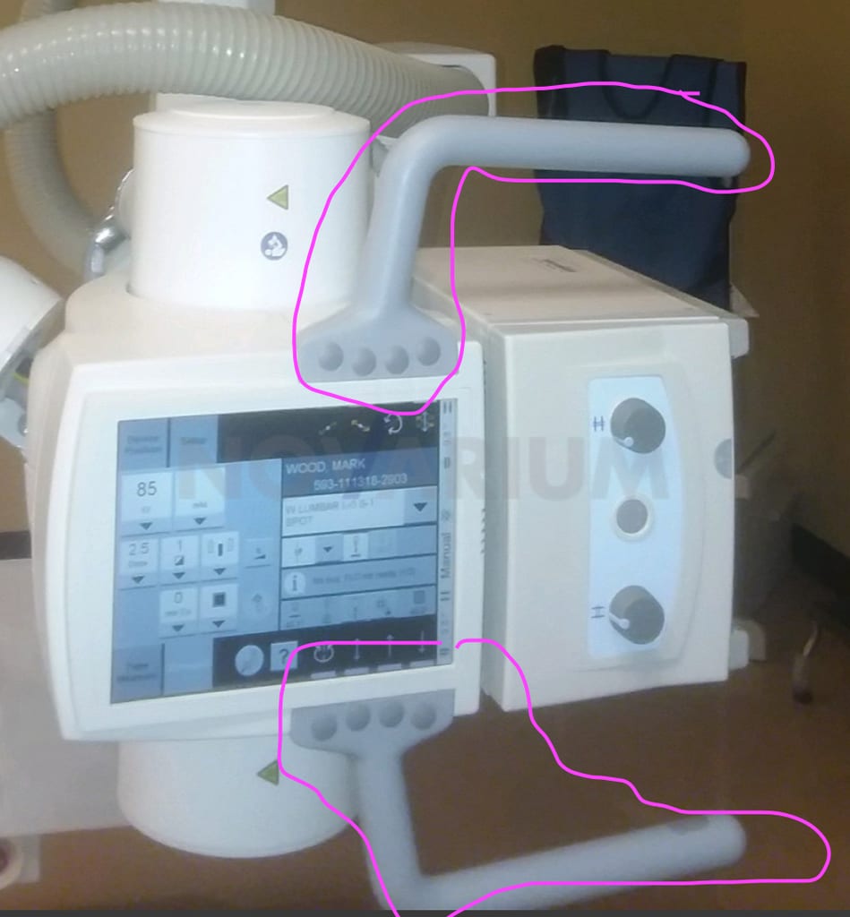 Siemens 7043644 - Hand Grip With Buttons.png