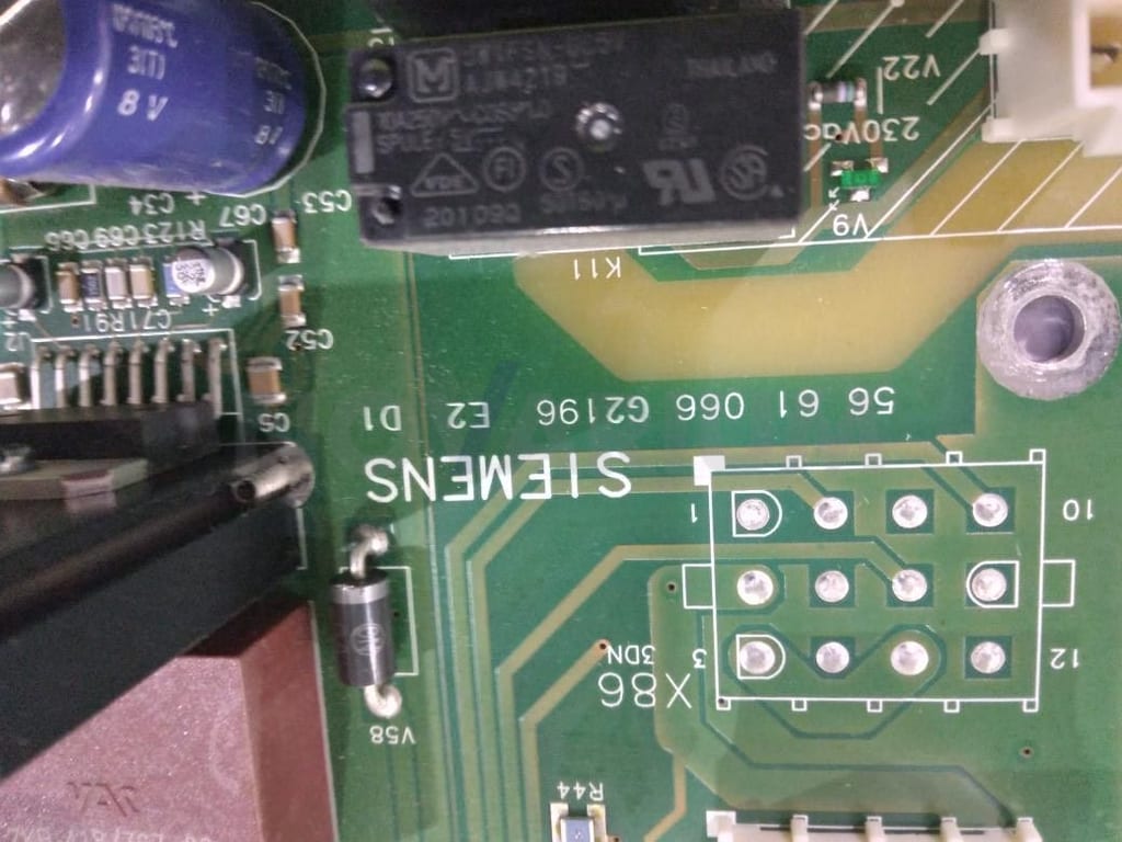 Siemens 5661066 - D1 Board (1).jpeg