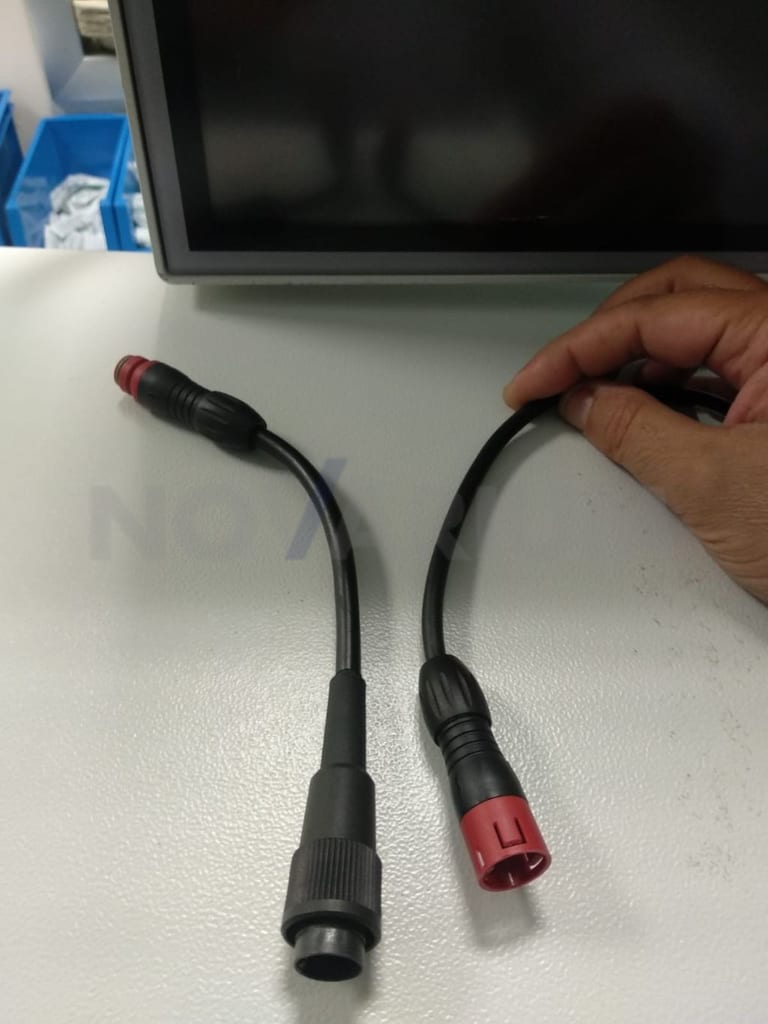 GE - Cable Adapter between System and Footswitch.jpg